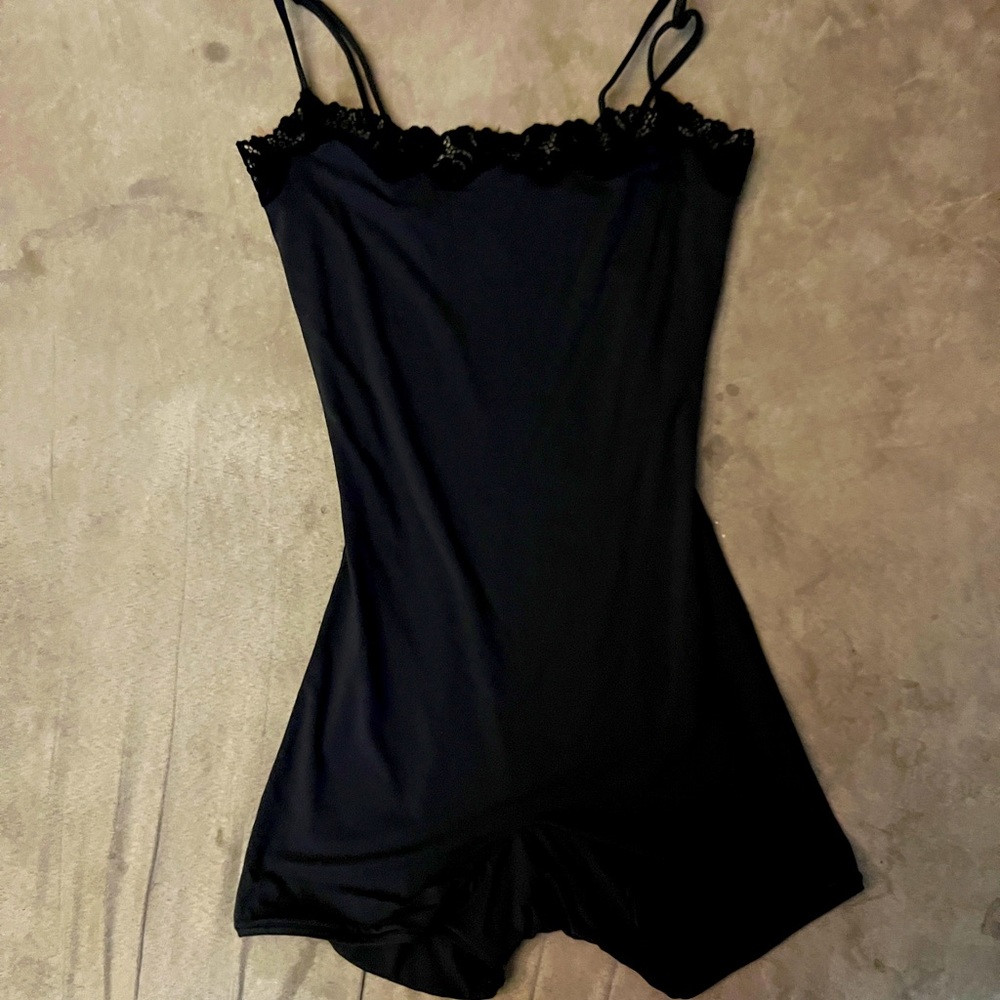 SKIMS Corded Lace Onesie in Onyx size S